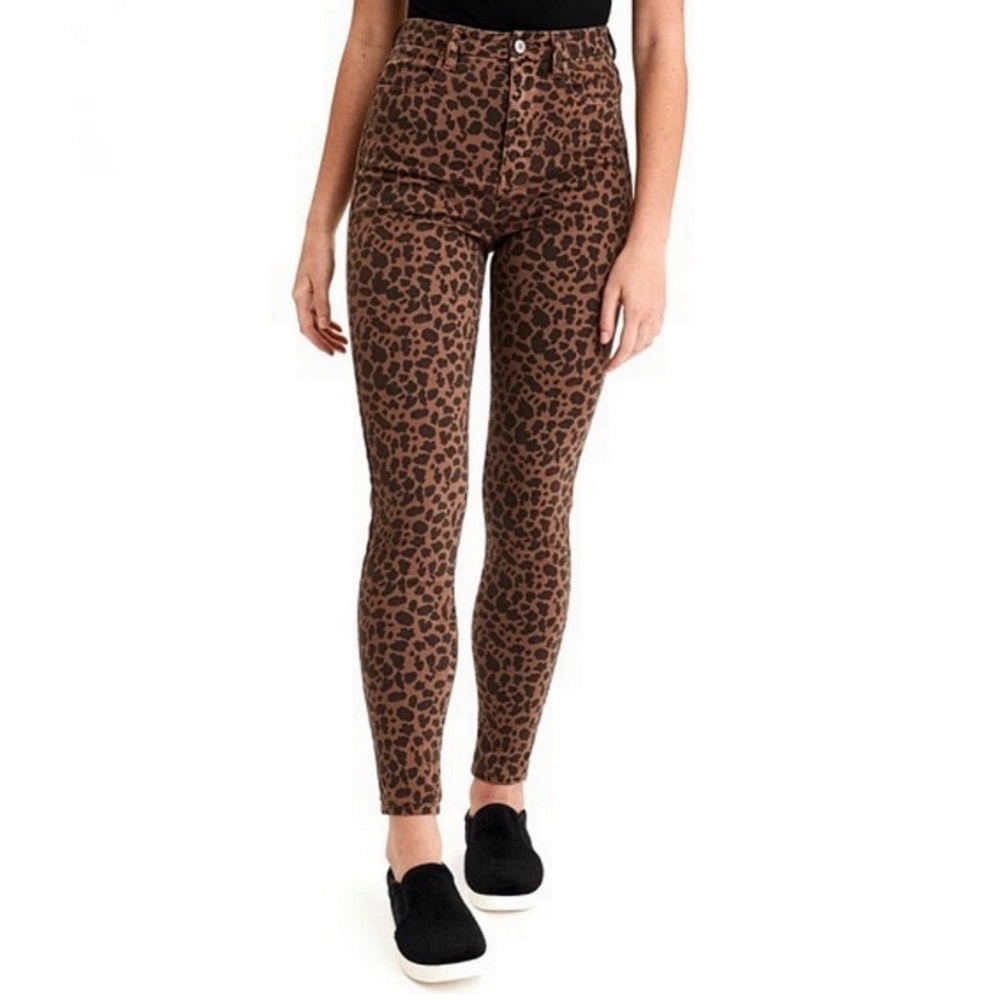 American Eagle Outfitters Cheetah Print Curvy Super Hi Rise Jeggings